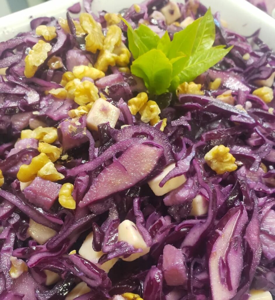 Salade de chou rouge aux noix